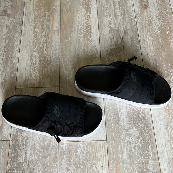 Nike slides - Picture 6 of 7